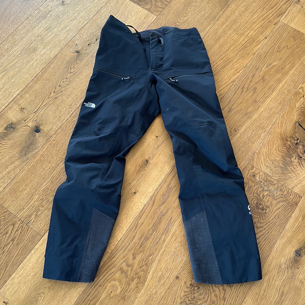 The North Face Black Jacket for Outdoor Adventures
